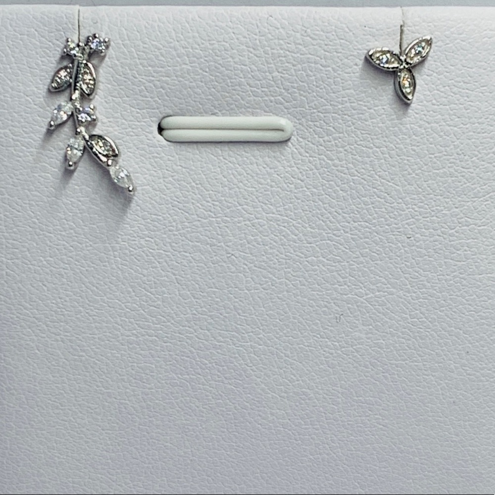 Asymmetric Sterling Silver 925 Stud Earrings - Picture 4 of 4